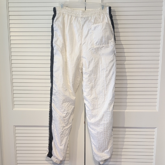 Vintage White & Black Colorblock Track Joggers - Casual Athletic Set - Picture 5 of 11